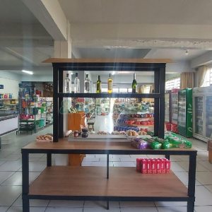 Loja com 230m², no bairro Santa Catarina em Caxias do Sul para Alugar