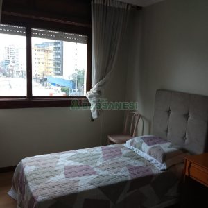 Apartamento com 128m², 3 dormitórios, 1 vaga, no bairro Centro em Caxias do Sul para Comprar