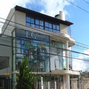 Sala com 100m², no bairro Cinqüentenário em Caxias do Sul para Alugar