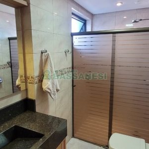 Apartamento com 115m², 3 dormitórios, 1 vaga, no bairro São Leopoldo em Caxias do Sul para Comprar