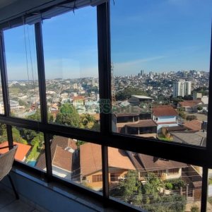 Apartamento com 115m², 3 dormitórios, 1 vaga, no bairro São Leopoldo em Caxias do Sul para Comprar