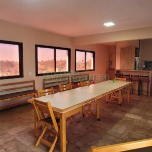 Apartamento com 115m², 3 dormitórios, 1 vaga, no bairro São Leopoldo em Caxias do Sul para Comprar