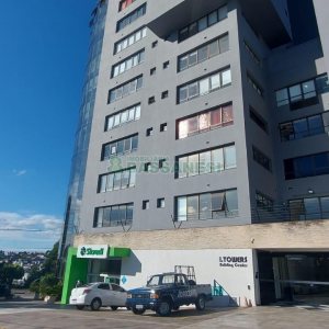 Sala com 460m², 3 vagas, no bairro Sanvitto em Caxias do Sul para Comprar