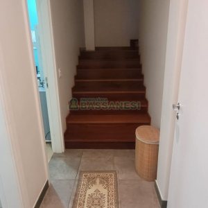 Casa com 270m², 3 dormitórios, 2 vagas, no bairro Altos do Seminario em Caxias do Sul para Comprar