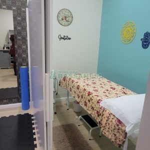 Casa com 270m², 3 dormitórios, 2 vagas, no bairro Altos do Seminario em Caxias do Sul para Comprar