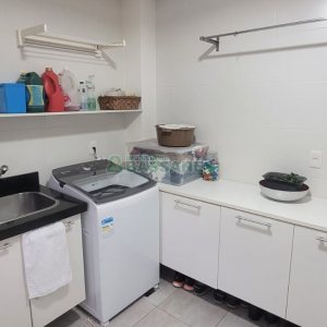 Casa com 270m², 3 dormitórios, 2 vagas, no bairro Altos do Seminario em Caxias do Sul para Comprar