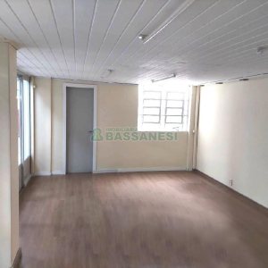 Loja com 30m², no bairro Centro em Caxias do Sul para Alugar
