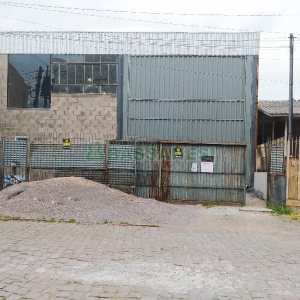 Pavilhão com 252m², no bairro Sagrada Família em Caxias do Sul para Alugar