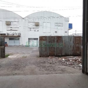 Pavilhão com 252m², no bairro Sagrada Família em Caxias do Sul para Alugar