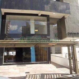 Loja com 350m², 1 vaga, no bairro Centro em Caxias do Sul para Alugar