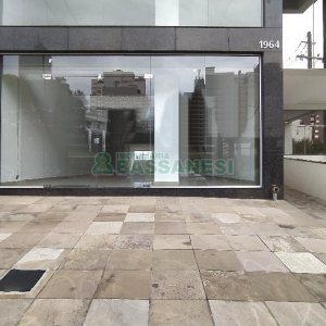 Loja com 350m², 1 vaga, no bairro Centro em Caxias do Sul para Alugar