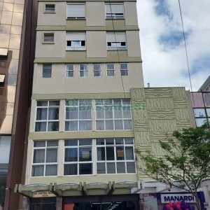 Apto Mobiliado com 30m², 1 dormitório, no bairro Centro em Caxias do Sul para Alugar