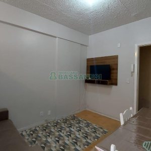 Apto Mobiliado com 30m², 1 dormitório, no bairro Centro em Caxias do Sul para Alugar