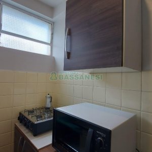 Apto Mobiliado com 30m², 1 dormitório, no bairro Centro em Caxias do Sul para Alugar