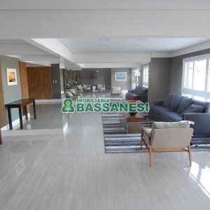 Apto Mobiliado com 58m², 2 dormitórios, 2 vagas, no bairro Madureira em Caxias do Sul para Alugar