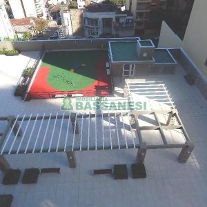 Apto Mobiliado com 58m², 2 dormitórios, 2 vagas, no bairro Madureira em Caxias do Sul para Alugar