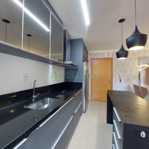 Apto Mobiliado com 58m², 2 dormitórios, 2 vagas, no bairro Madureira em Caxias do Sul para Alugar