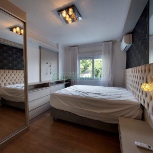 Apto Mobiliado com 58m², 2 dormitórios, 2 vagas, no bairro Madureira em Caxias do Sul para Alugar