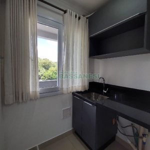 Apto Mobiliado com 58m², 2 dormitórios, 2 vagas, no bairro Madureira em Caxias do Sul para Alugar