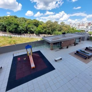 Apto Mobiliado com 58m², 2 dormitórios, 2 vagas, no bairro Madureira em Caxias do Sul para Alugar