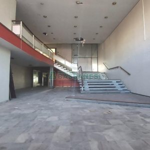 Predio com 3888m², no bairro Centro em Caxias do Sul para Alugar ou Comprar