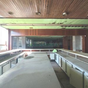 Predio com 3888m², no bairro Centro em Caxias do Sul para Alugar ou Comprar