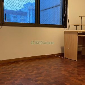 Apartamento com 147m², 3 dormitórios, 1 vaga, no bairro Centro em Caxias do Sul para Alugar ou Comprar