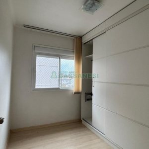 Apto Mobiliado com 53m², 2 dormitórios, 1 vaga, no bairro Bela Vista em Caxias do Sul para Comprar