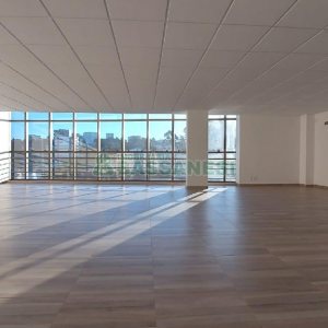 Sala com 107m², 1 vaga, no bairro Floresta em Caxias do Sul para Alugar