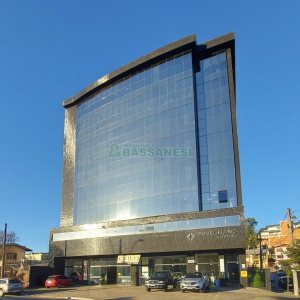 Sala com 70m², 1 vaga, no bairro Floresta em Caxias do Sul para Alugar