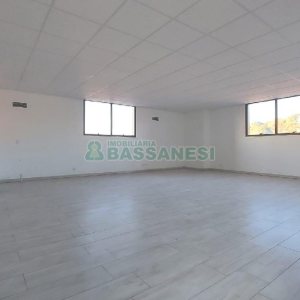 Sala com 70m², 1 vaga, no bairro Floresta em Caxias do Sul para Alugar