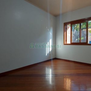 Casa com 312m², 4 dormitórios, 2 vagas, no bairro Cristo Redentor em Caxias do Sul para Alugar
