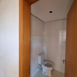 Apartamento com 80m², 1 dormitório, 1 vaga, no bairro Pio X em Caxias do Sul para Comprar