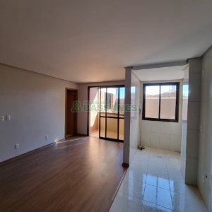 Apartamento com 80m², 1 dormitório, 1 vaga, no bairro Pio X em Caxias do Sul para Comprar