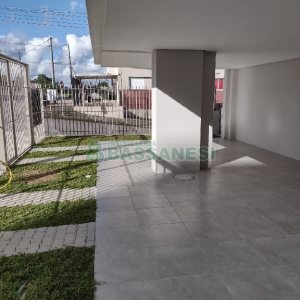 Sobrado com 94m², 3 dormitórios, 2 vagas, no bairro Vila Verde em Caxias do Sul para Comprar