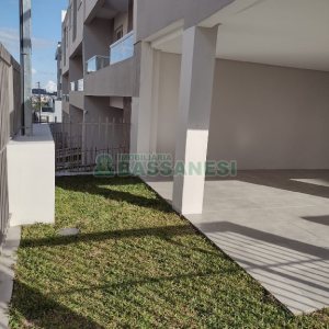 Sobrado com 94m², 3 dormitórios, 2 vagas, no bairro Vila Verde em Caxias do Sul para Comprar
