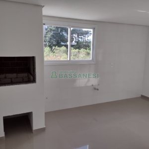 Sobrado com 94m², 3 dormitórios, 2 vagas, no bairro Vila Verde em Caxias do Sul para Comprar