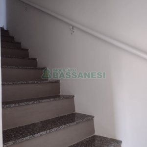 Sobrado com 94m², 3 dormitórios, 2 vagas, no bairro Vila Verde em Caxias do Sul para Comprar