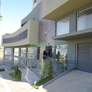 Kitinete com 47m², 1 vaga, no bairro Rio Branco em Caxias do Sul para Comprar