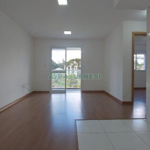 Apartamento com 54m², 2 dormitórios, 1 vaga, no bairro Vinhedos em Caxias do Sul para Comprar