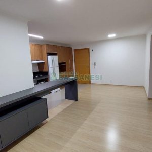 Apartamento com 93m², 3 dormitórios, 1 vaga, no bairro Madureira em Caxias do Sul para Alugar