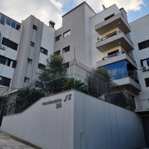 Apartamento com 121m², 3 dormitórios, 2 vagas, no bairro Lourdes em Caxias do Sul para Comprar