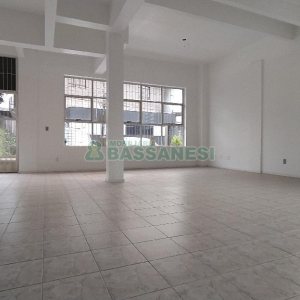 Loja com 106m², no bairro Sagrada Família em Caxias do Sul para Alugar
