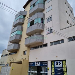 Apartamento com 143m², 2 dormitórios, 1 vaga, no bairro Santa Catarina em Caxias do Sul para Comprar