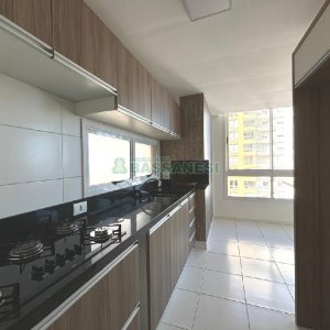 Apartamento com 90m², 3 dormitórios, 1 vaga, no bairro Cristo Redentor em Caxias do Sul para Alugar