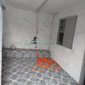 Casa com 50m², 2 dormitórios, no bairro São Leopoldo em Caxias do Sul para Comprar