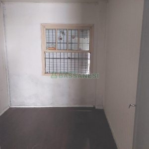 Casa com 50m², 2 dormitórios, no bairro São Leopoldo em Caxias do Sul para Comprar