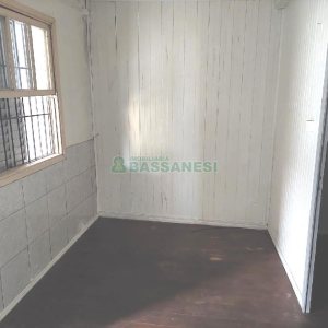 Casa com 50m², 2 dormitórios, no bairro São Leopoldo em Caxias do Sul para Comprar