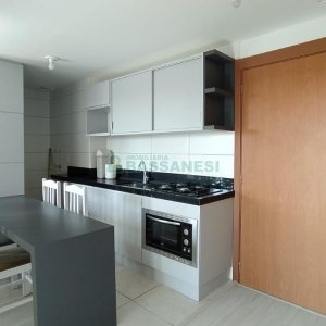 Apto Mobiliado com 58m², 2 dormitórios, 1 vaga, no bairro Petrópolis em Caxias do Sul para Comprar
