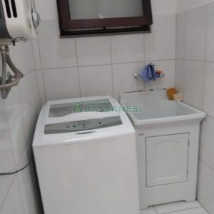 Sobrado com 111m², 2 dormitórios, 2 vagas, no bairro Nossa Senhora da Saúde em Caxias do Sul para Comprar